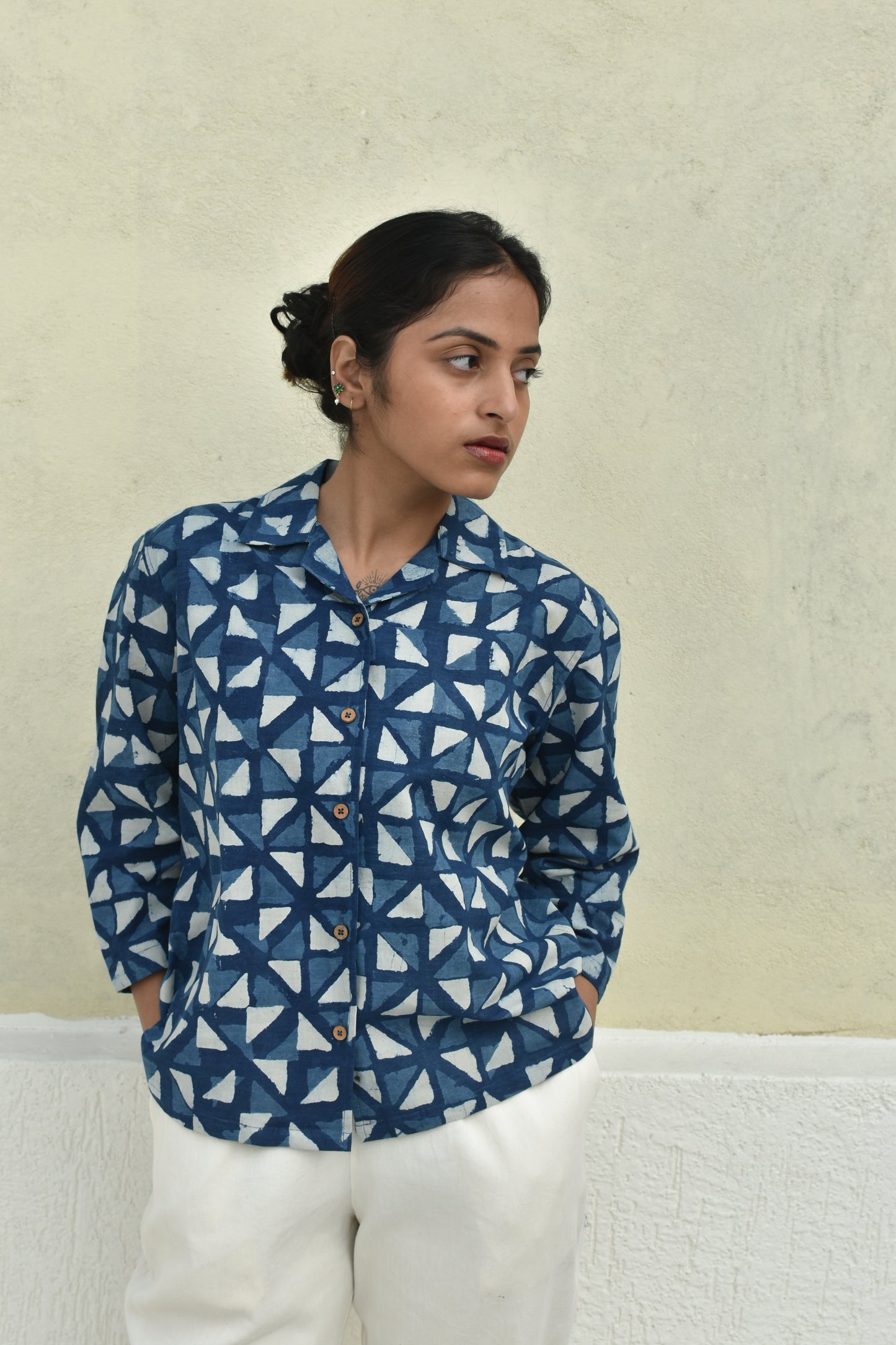 CONCRETE COOL HANDPRINTED SHIRT