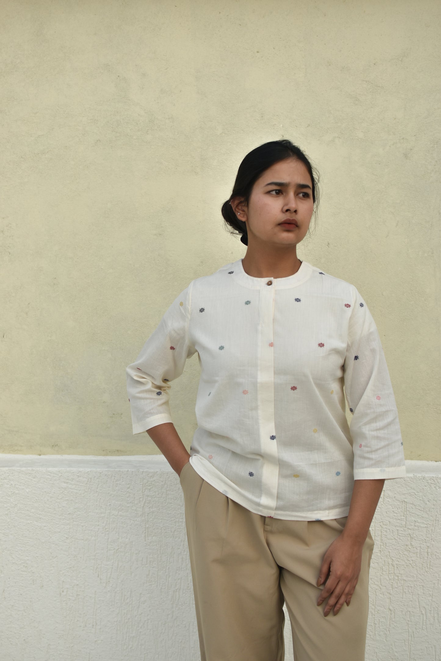 IDYLLIC IVORY HANDWOVEN TOP
