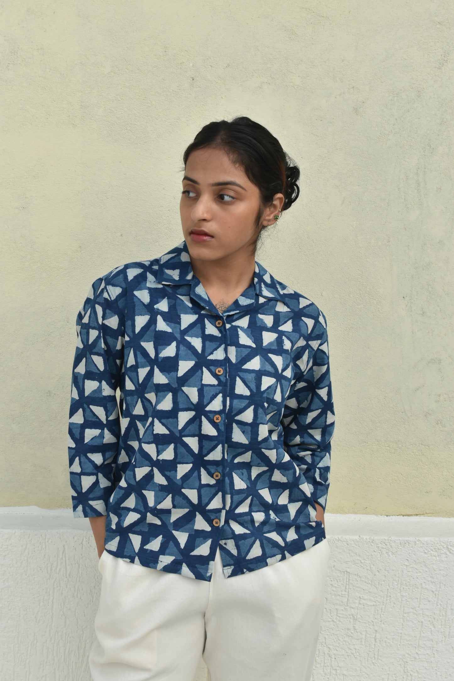 CONCRETE COOL HANDPRINTED SHIRT