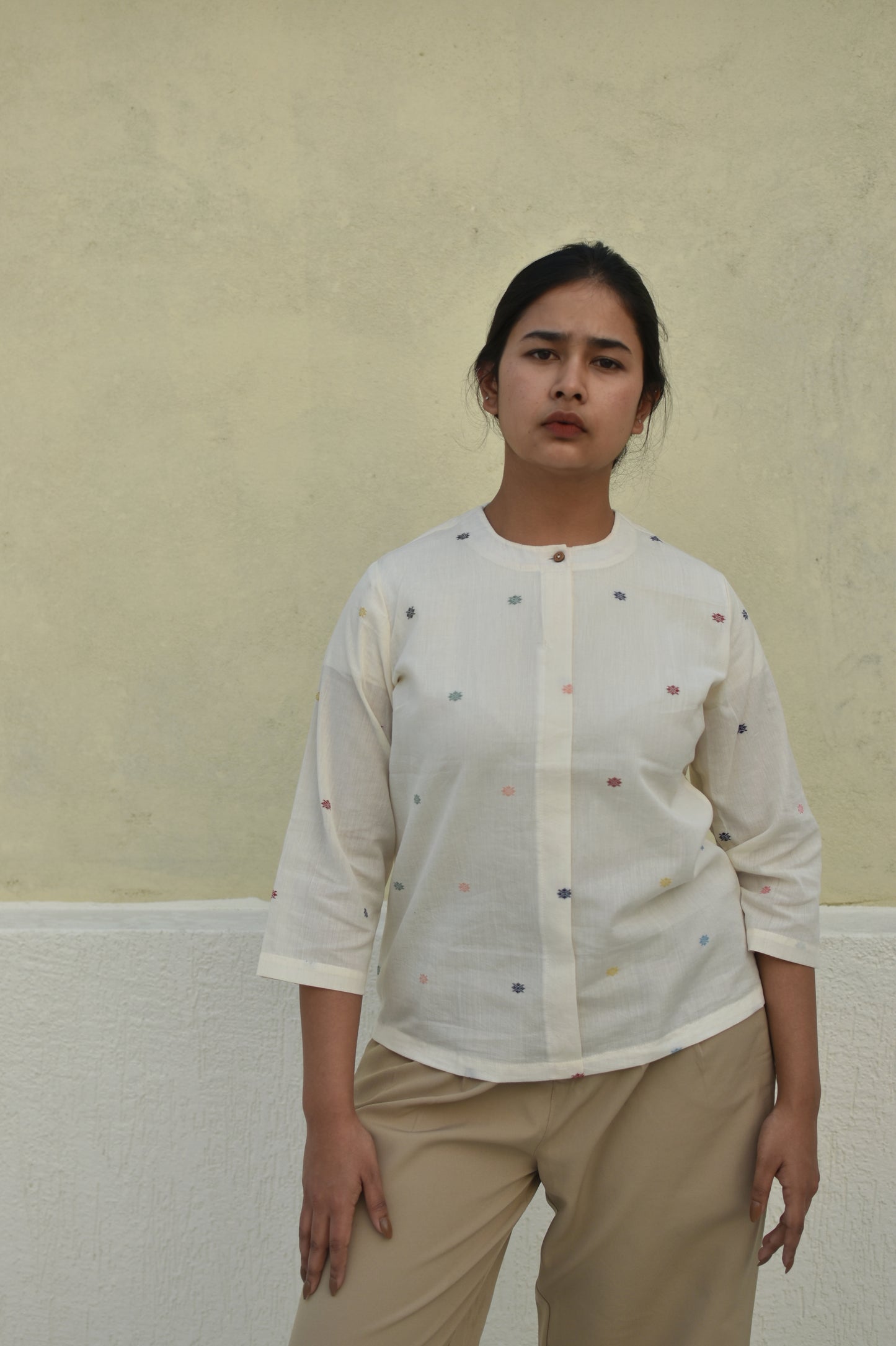 IDYLLIC IVORY HANDWOVEN TOP
