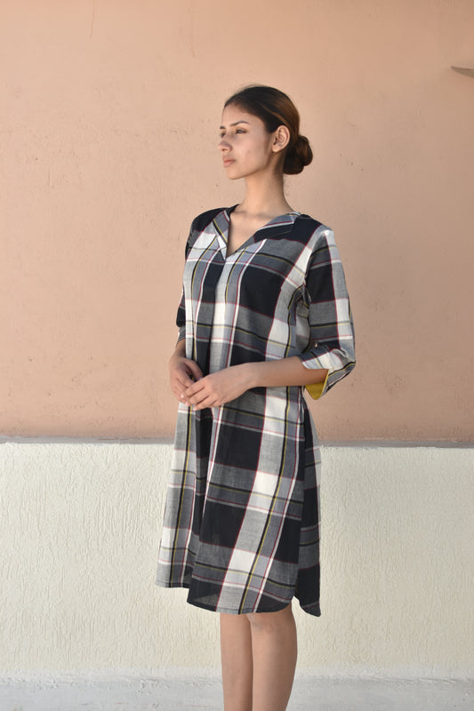 ENSEMBLE ELEGANCE HANDWOVEN DRESS