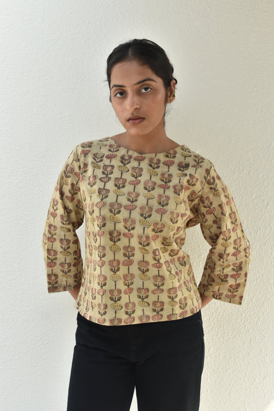 URBAN OASIS HANDPRINTED TOP