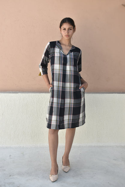 ENSEMBLE ELEGANCE HANDWOVEN DRESS