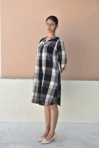 ENSEMBLE ELEGANCE HANDWOVEN DRESS
